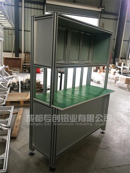3040防護(hù)欄鋁型材批發(fā) 3040防護(hù)欄鋁型材批發(fā)